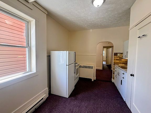 5th image of 111 S Market St APT 3