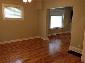 3rd image of 4420 Tracy Ave