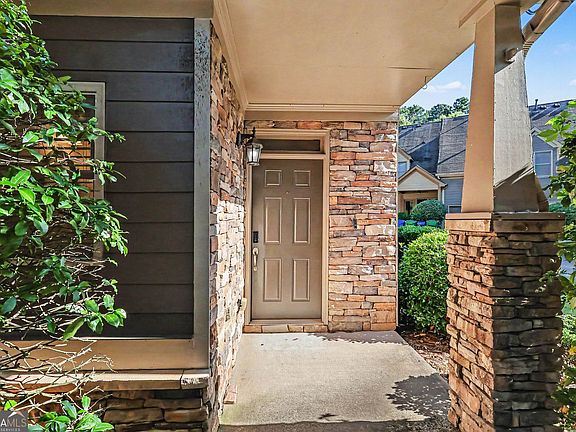 2nd image of 1420 Village Creek Cir SE