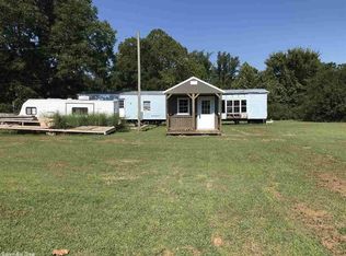 202 W Bennett St, Letona, AR 72085