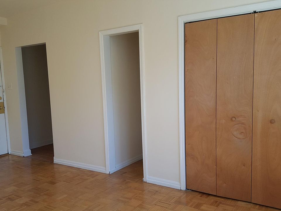1st image of 432 W Belmont Ave APT 410