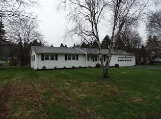 11 Westwind Rd, Horseheads, NY 14845