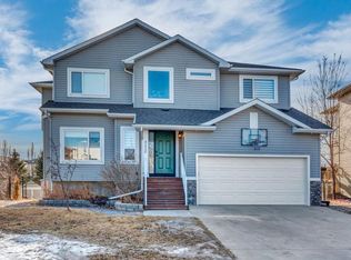 112 N Hillcrest Cpe, Strathmore, AB T1P0A4