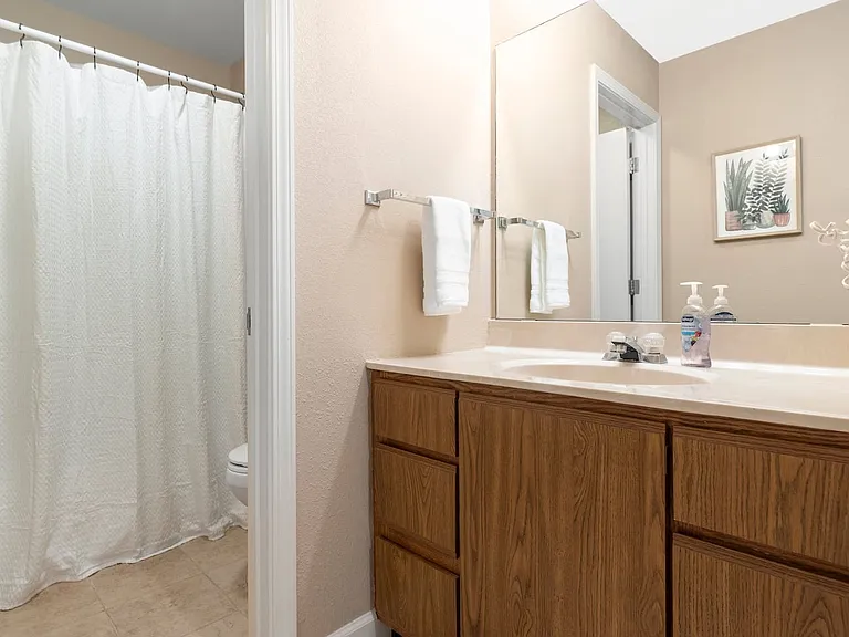 5559 Golfview Ct #44 — Photo 25