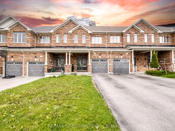 56 Snelgrove Cres, Barrie, ON L4N 6R6