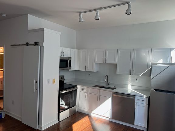 All new modern kitchen