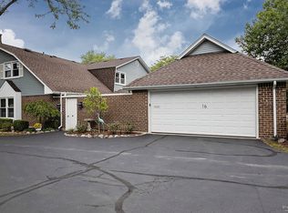 16 Attleboro On Auburn, Rolling Meadows, IL 60008