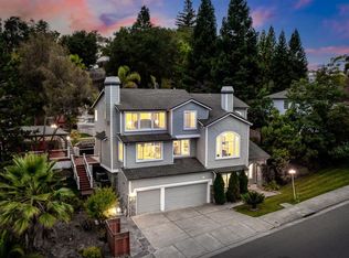 3428 Lake Park Ct, Santa Rosa, CA 95403