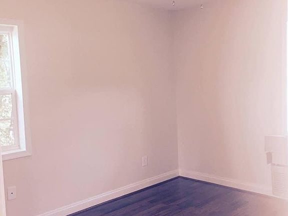 3rd image of 2241 Farrington Ave APT 303