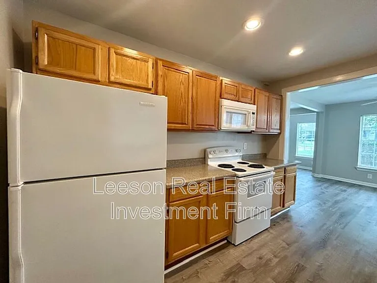 720 Delaware St #SHREVEPORT — Photo 7