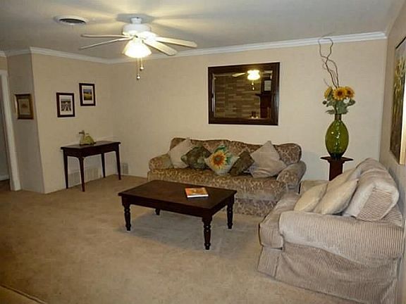 2nd image of 7000 Corona Dr