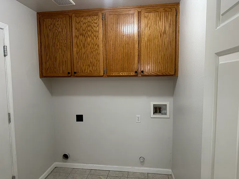 5621 W Palo Alto Ave — Photo 8