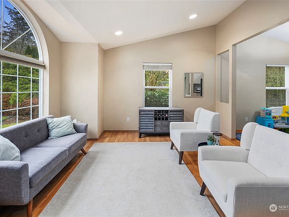 5th image of 15704 56th Avenue NW