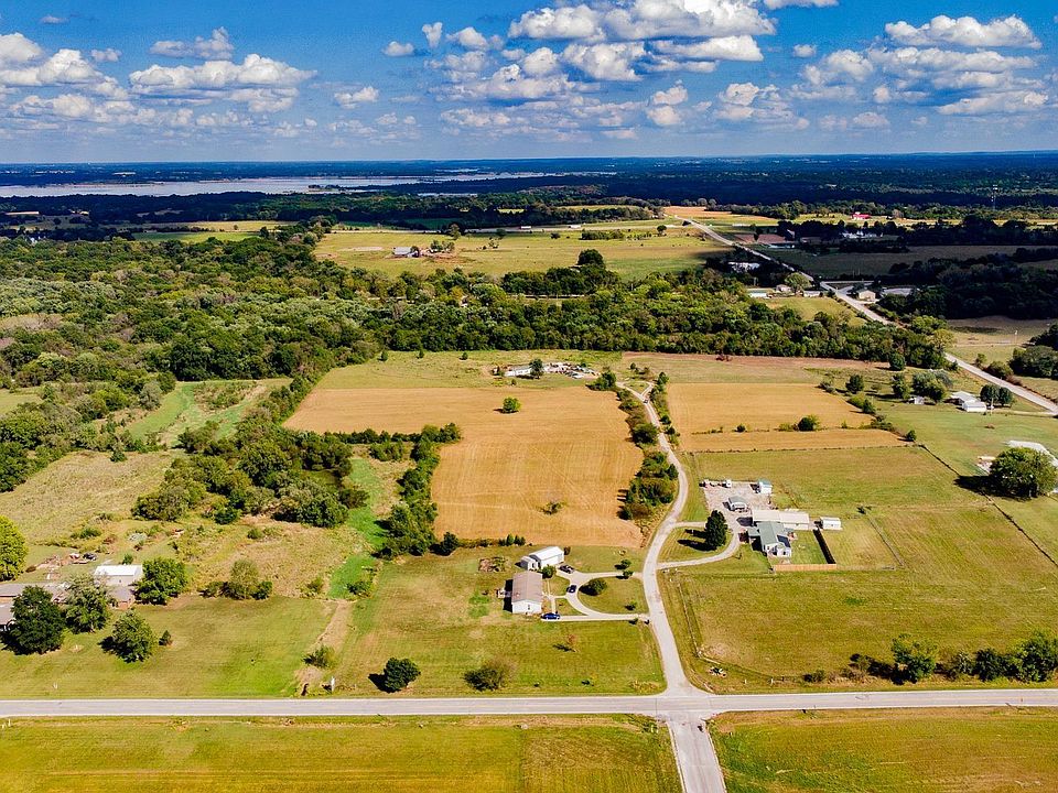 2nd image of 79 SW 786p Rd Lot 5