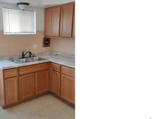 8656 Church Rd, Saint Louis, MO 63147