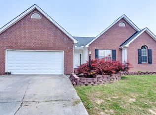 6408 Staten Ln, Knoxville, TN 37918