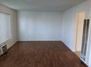 175 E James St APT B, Rialto, CA 92376