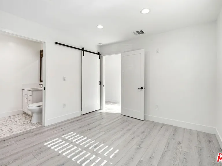 10321 Sala Pl — Photo 21