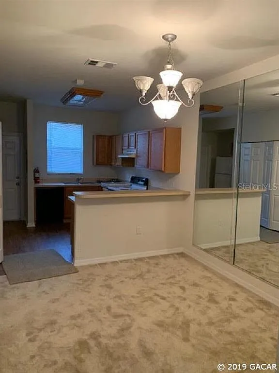 2 bed, 2.5 bath, 1176 sqft, $1,400 — Photo 2