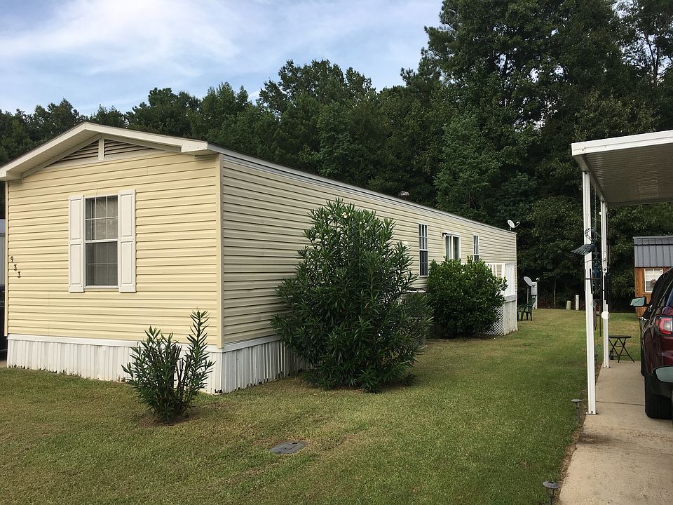 Ridgeland near Reservoir