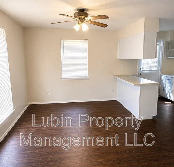 3579 Fox Meadows Rd — Photo 2