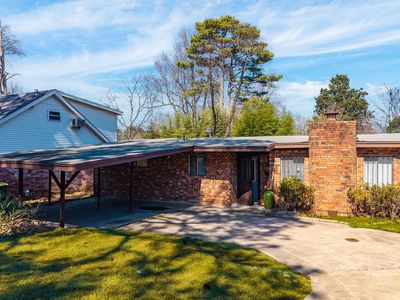 9304 W 6th St, Little Rock, AR, 72205