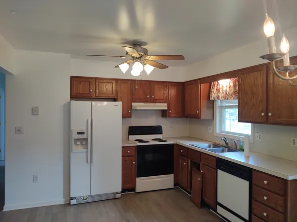 4 Cowpath, Denver, PA 17517