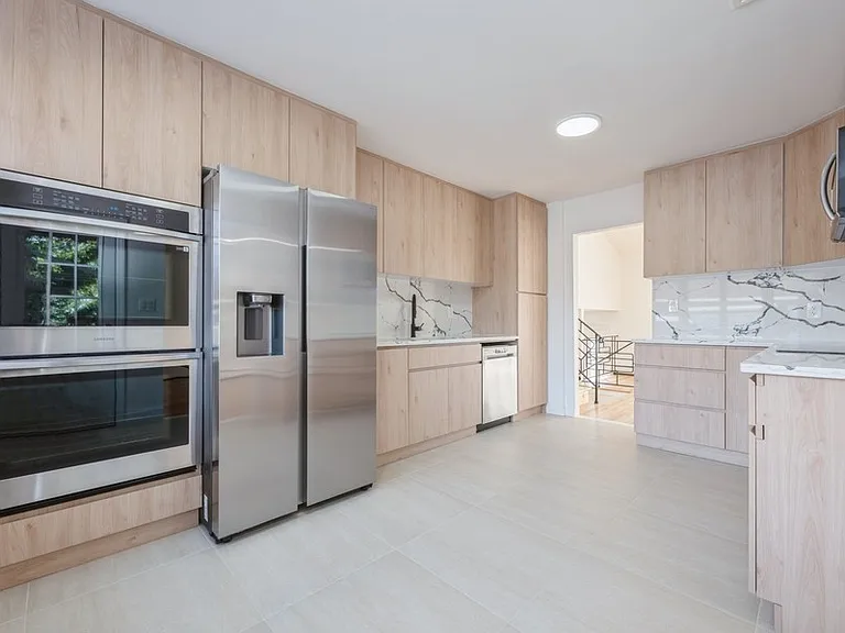 482 Harbor Dr — Photo 21