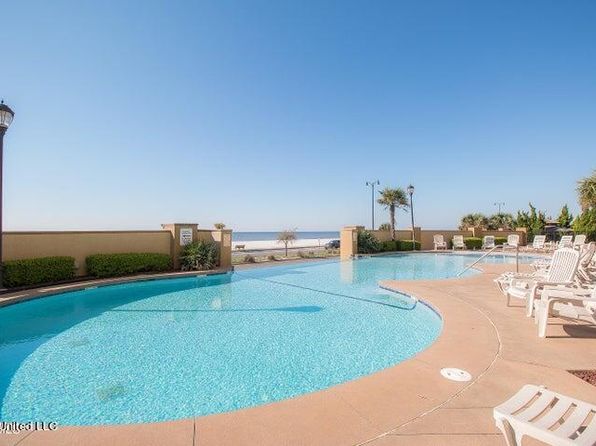 1200 Beach Dr APT 202, Gulfport, MS 39507