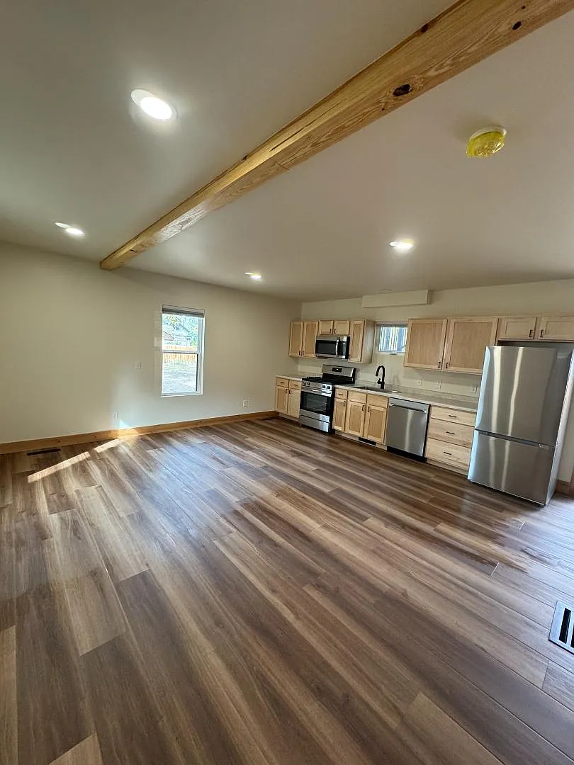 206 W Main Ave - Unit 4 — Photo 3