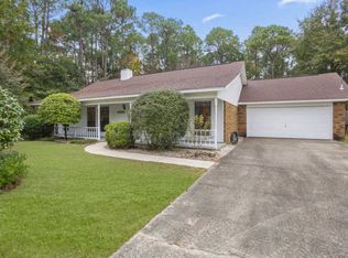 9224 Live Oak Ave, Ocean Springs, MS 39564