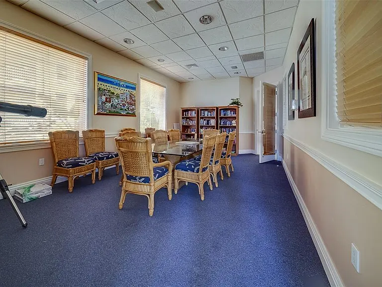 16550 Gulf Blvd #643 — Photo 49