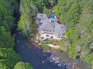 872 Delphi Woods Rd, Mc Caysville, GA 30555