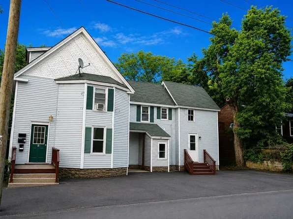 11 Elm St #2, Derry, NH 03038