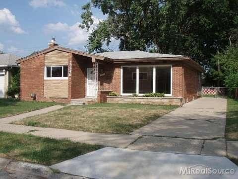 1st image of 23640 Radclift Ave