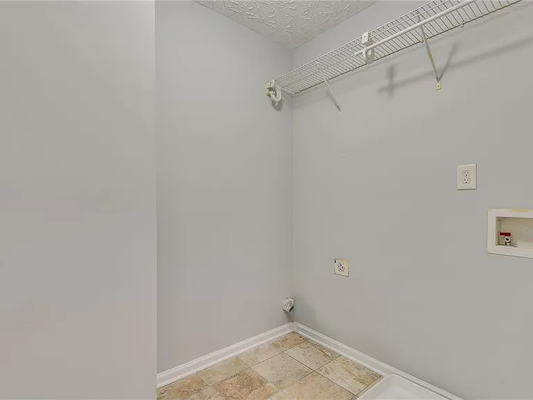 3337 Baymount Way — Photo 36