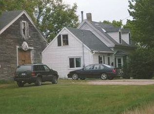 138 Turner St, Canton, ME 04221