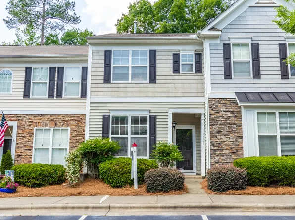 8825 Camden Park Dr, Raleigh, NC 27613