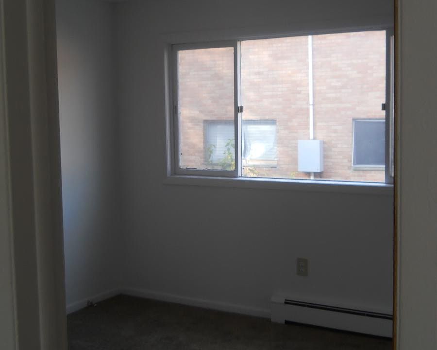 Building Photo 3
