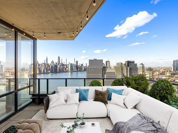 21 India St #38C, Brooklyn, NY 11222