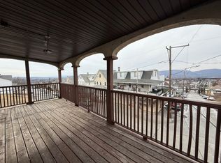 401 Smith St #2F, Scranton, PA 18512