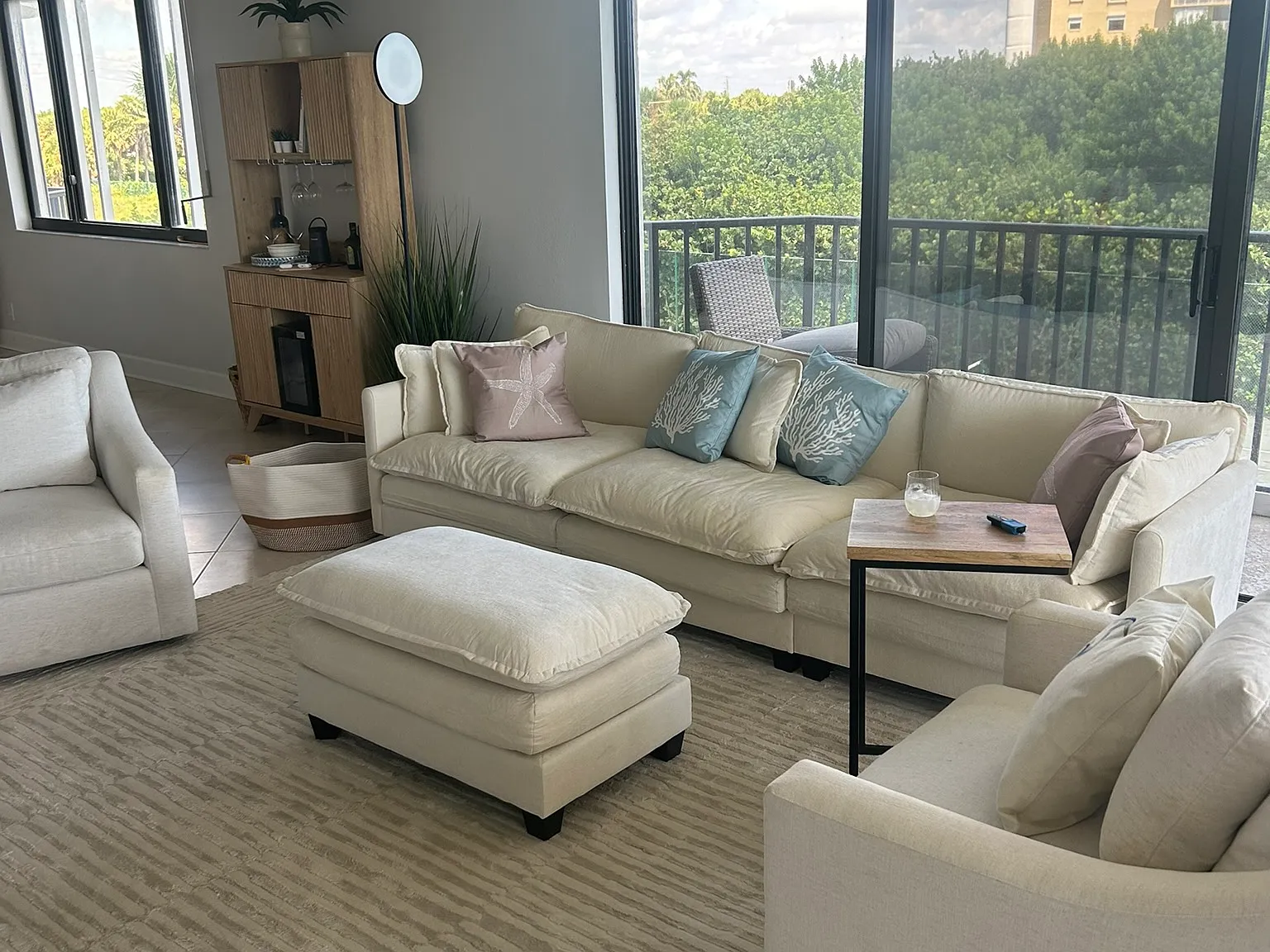 3 bed, 1892 sqft, $4,000 — Photo 4