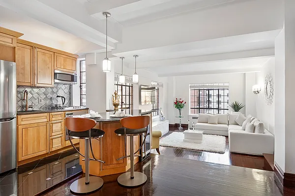 Sold by City Connections Realty | media 1