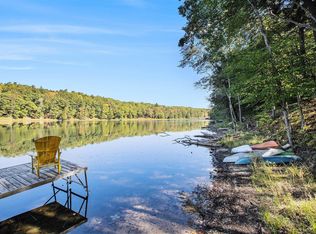 16602 Acorn Rdg, Beulah, MI 49617