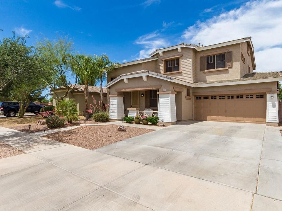 1st image of 18814 E Kingbird Dr