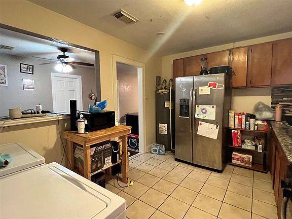 3rd image of 1124 47th St