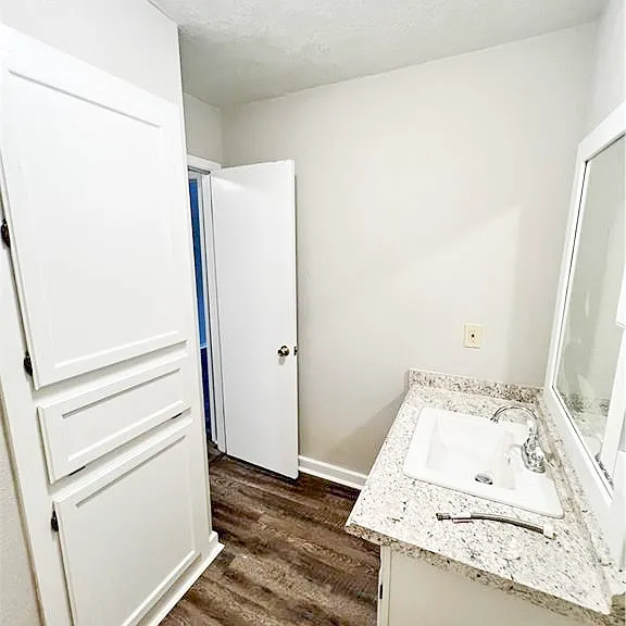 3802 College Main St #6 — Photo 6