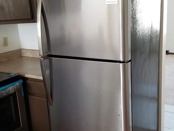 4th image of 2724 W Grandview Blvd APT D