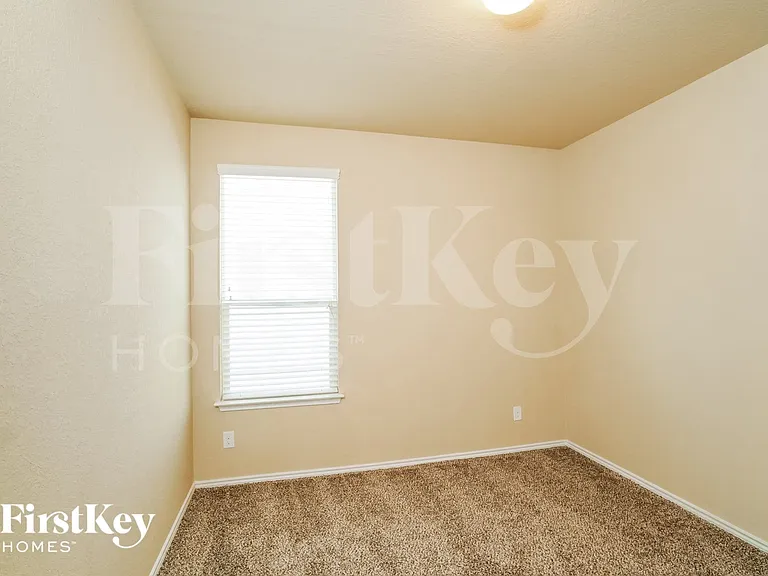 13426 Frio Parke — Photo 12