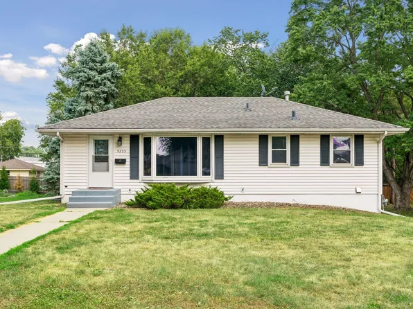 9235 Queen Ave S, Bloomington, MN 55431